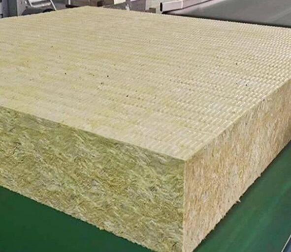 襄陽遠(yuǎn)大生產(chǎn)的外墻巖棉板保溫性能怎么樣？